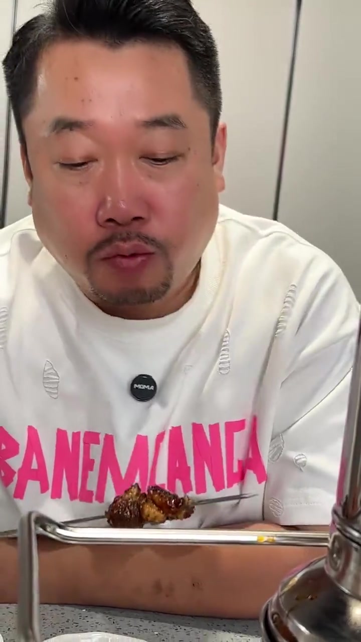 烧烤配臭豆腐?开什么玩笑?