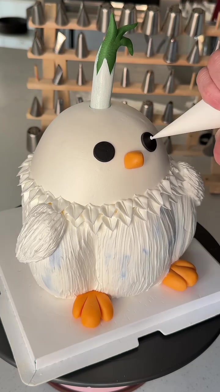 一颗葱裱花蛋糕