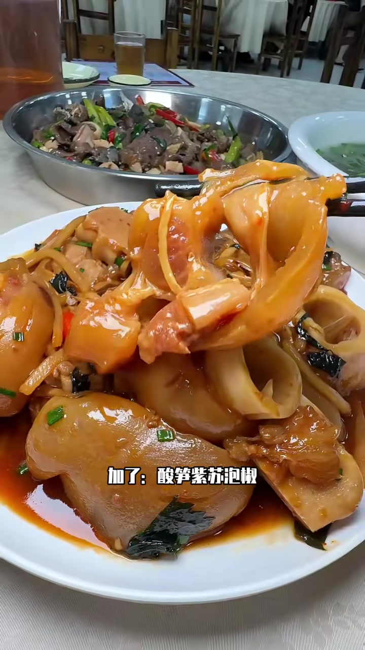 广西多爱吃炒生料？来一顿玉林生炒牛杂直接香得连连加米饭！