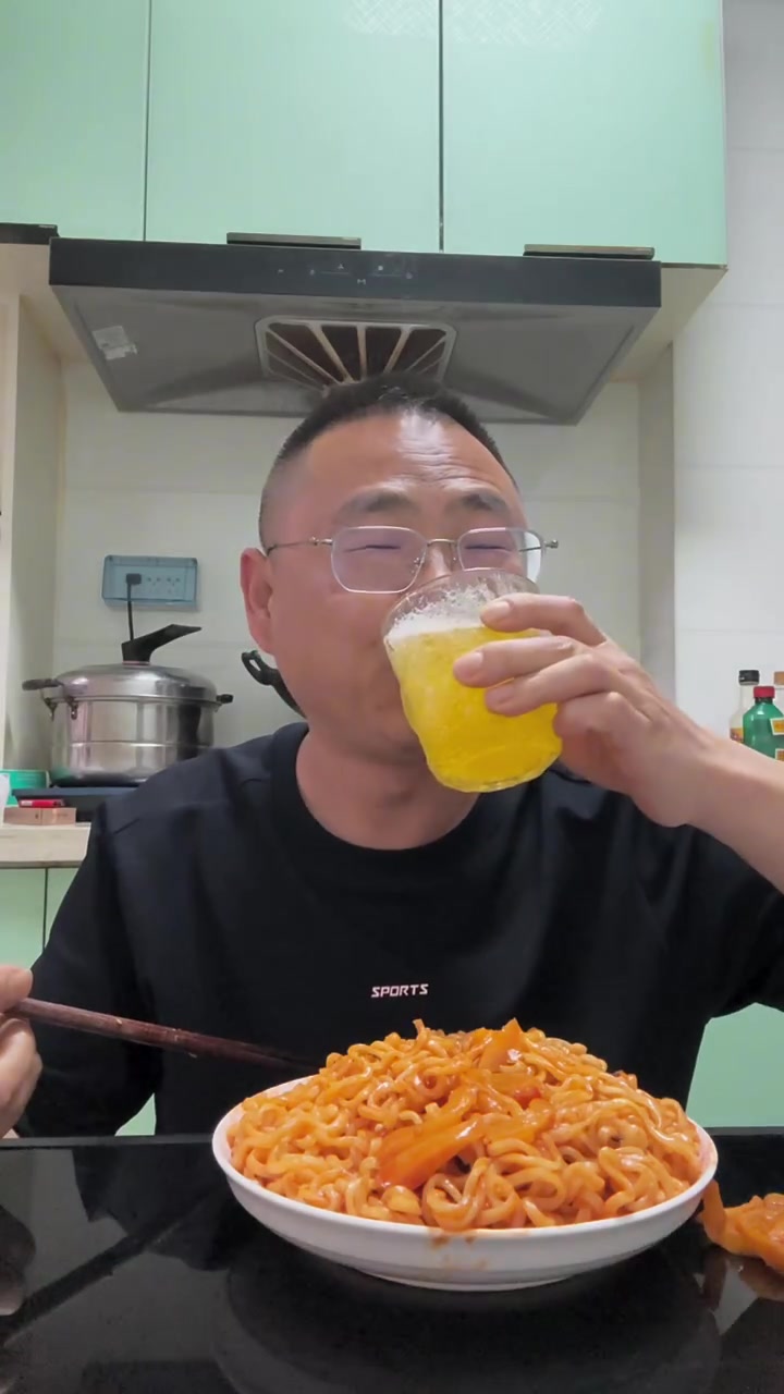 尝韩国三养火鸡面静息测试结果分享