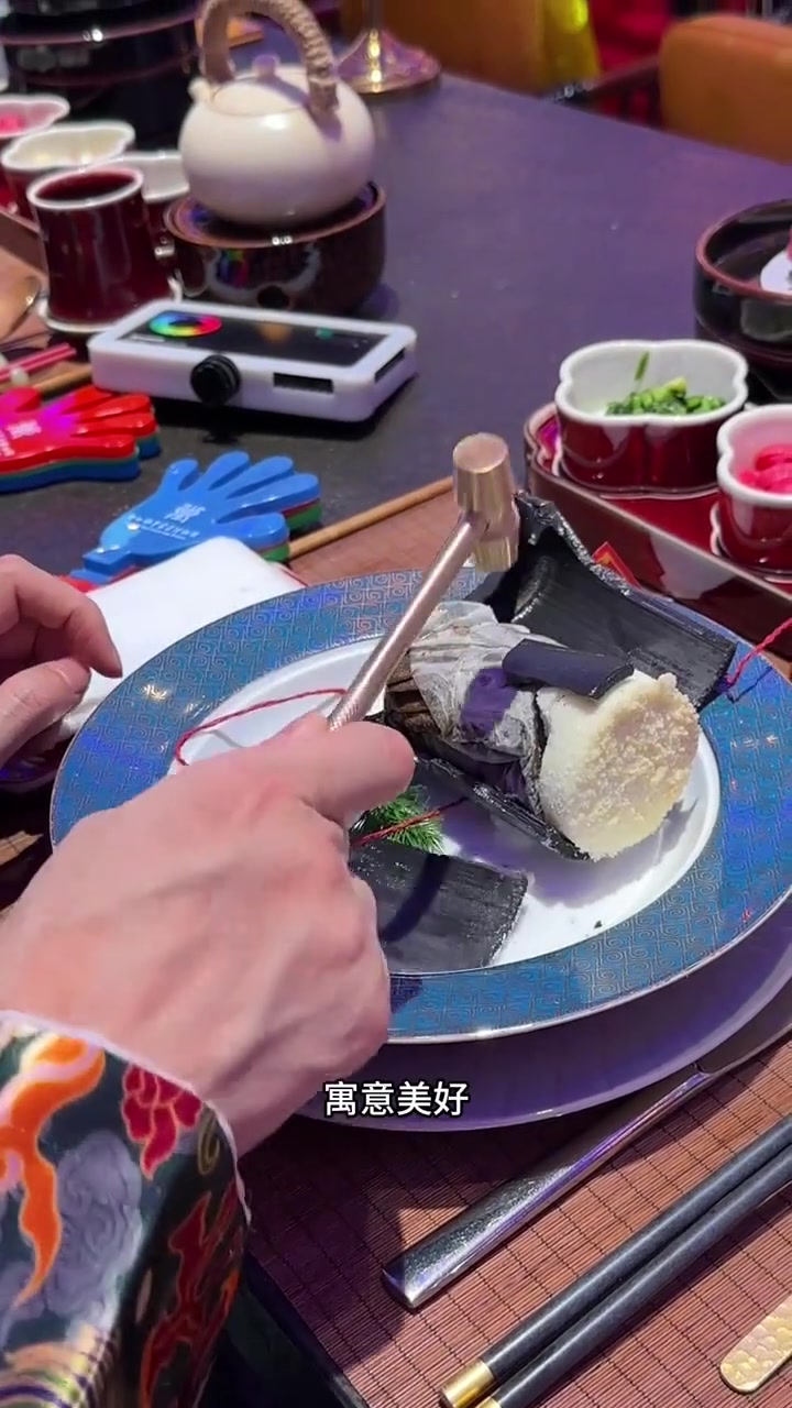 请朋友吃饭来北京御仙都皇家菜博物馆太有面了！