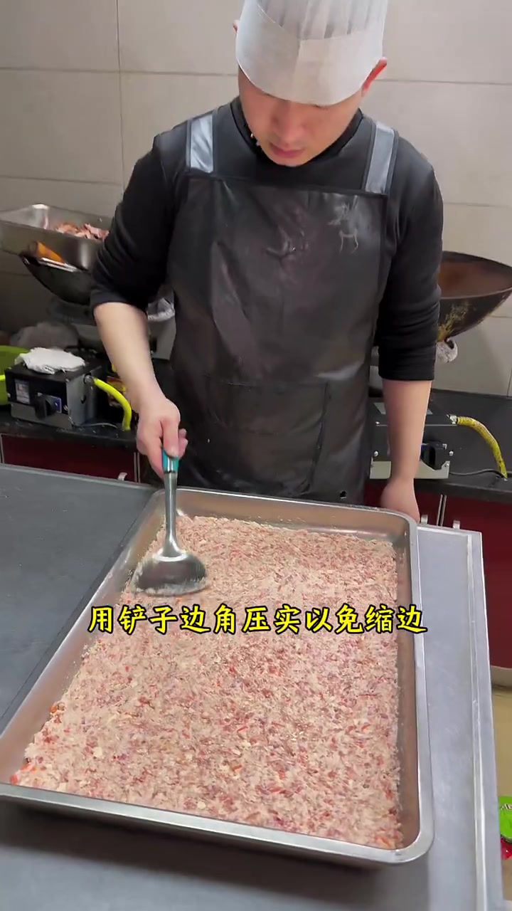 食堂大锅菜，肉饼蒸鸡蛋做法分享，做法简单，鲜香嫩滑，非常适合大众食堂口味，喜欢的朋友也赶紧