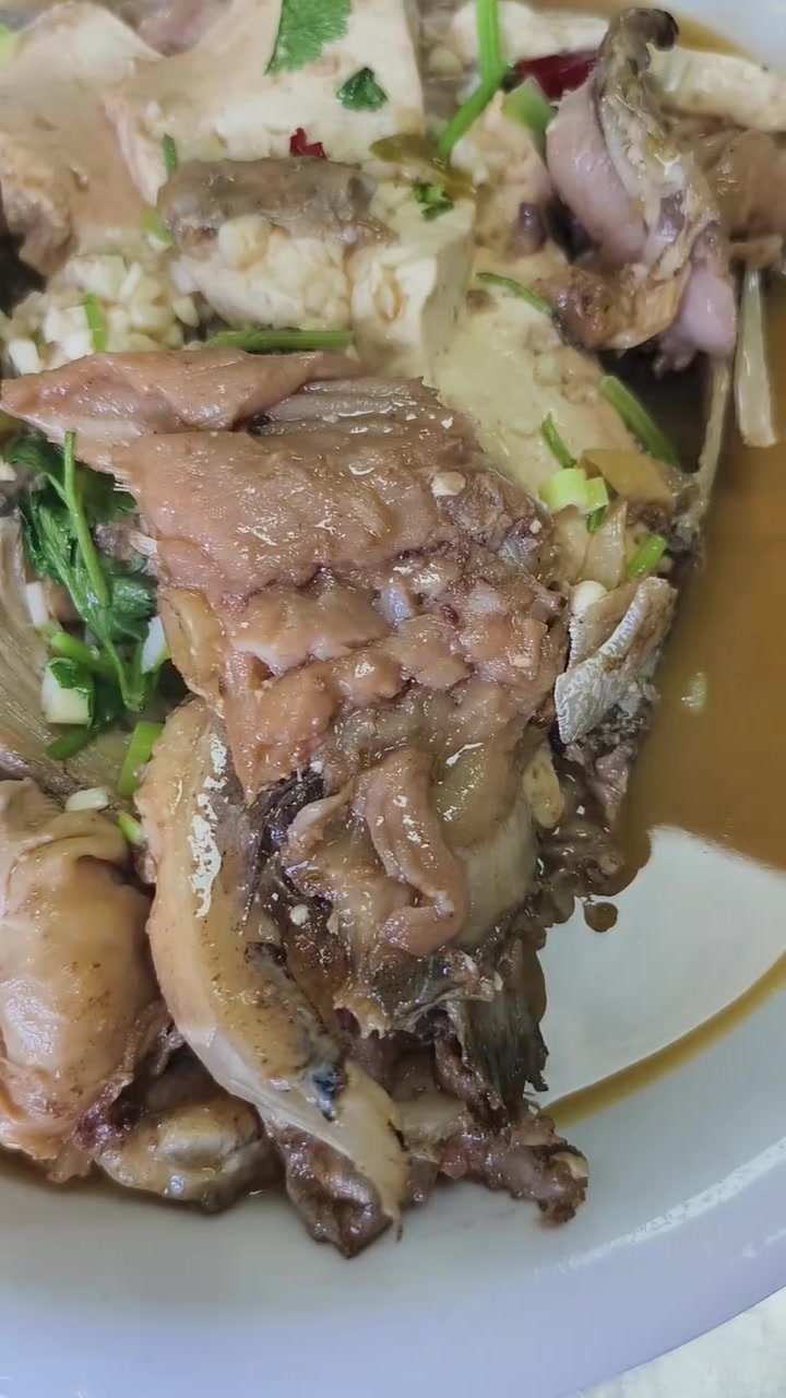 野生江鱼特色做法杀生鱼塔拉哈溜鱼段超下饭