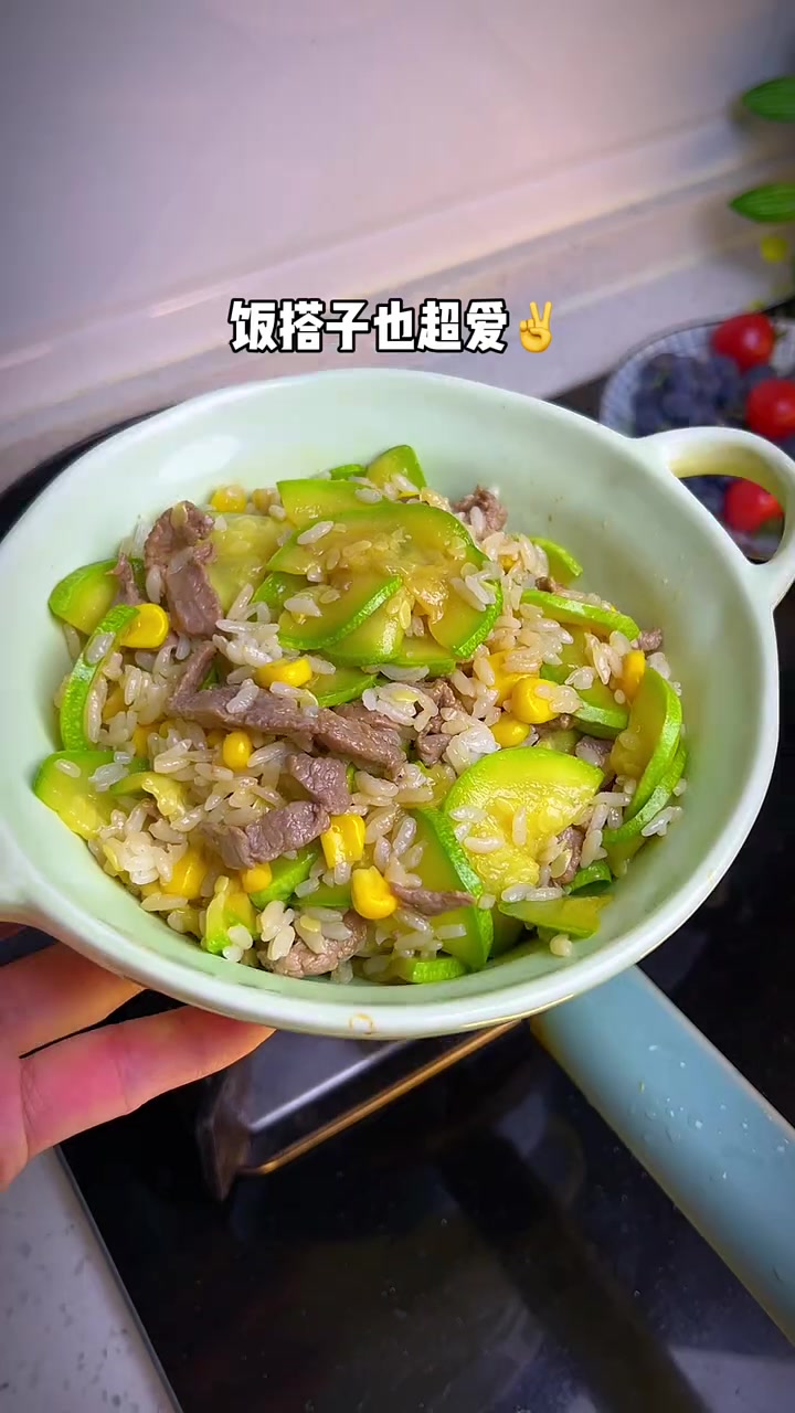 减脂期西葫芦炒牛肉,清甜可口超省事儿!