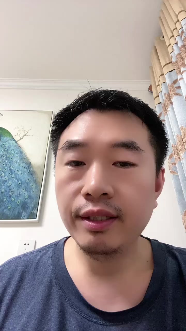 当天气带来闷热感时,吃一碗滋时陈皮莲子红豆沙别提多得劲儿了,传统配方,真材实料,甜而不腻