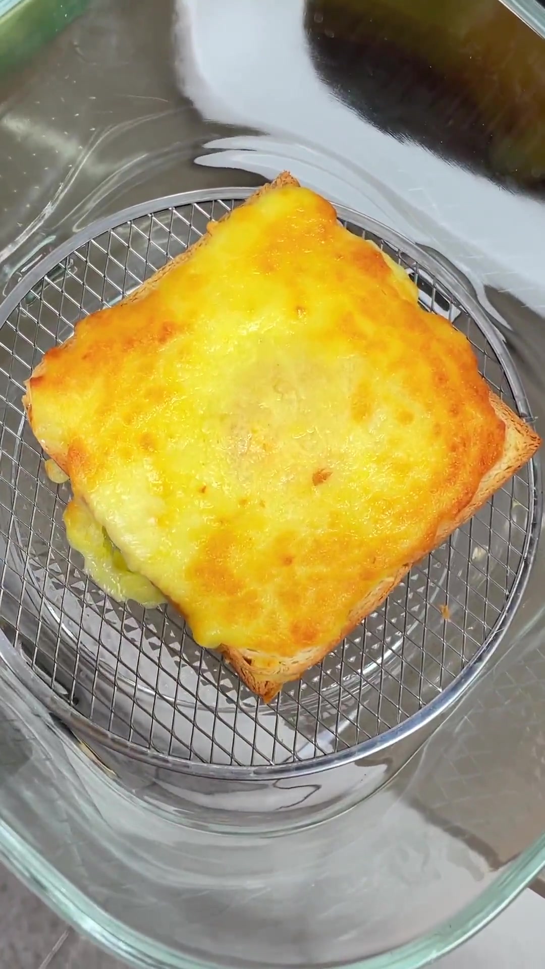 爱吃芝士的一定要试试自制芝士三明治,奶香能拉丝