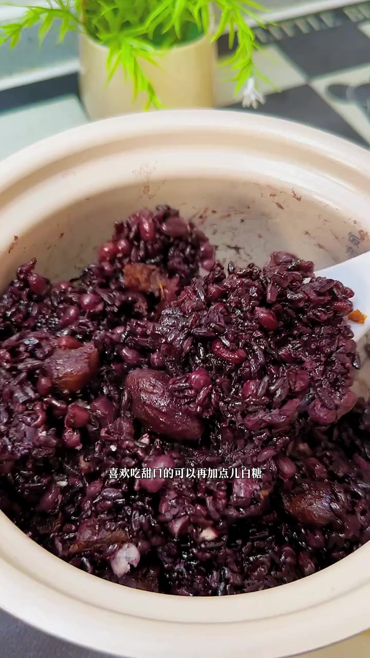 包子新吃法营养满满，吃起来软软糯糯的好喜欢吃