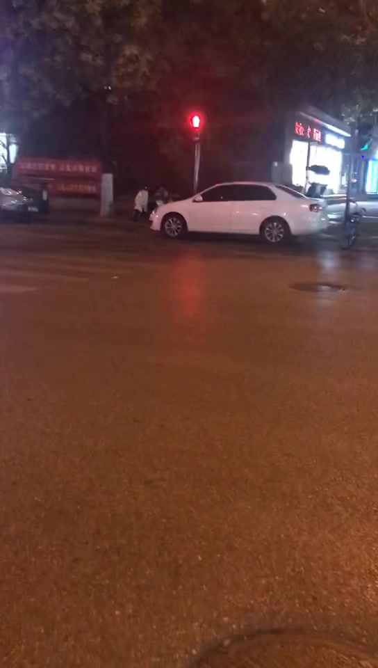 留下脚步吃一口炸鸡