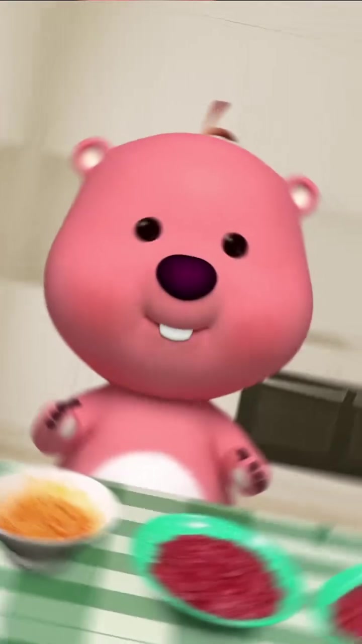 loopy品尝美味农心酸辣刀削面!