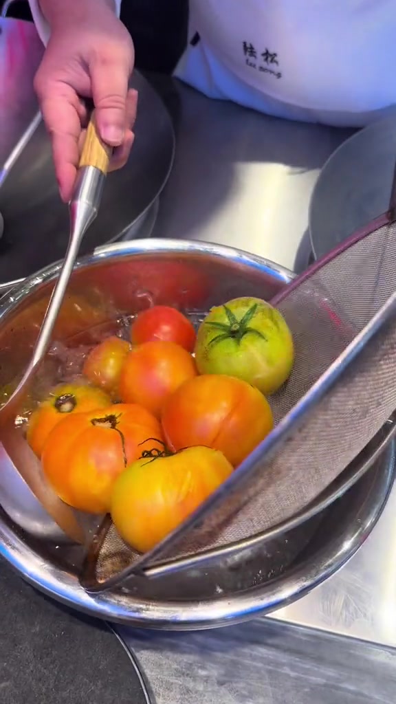 凉拌番茄如何做出高级感