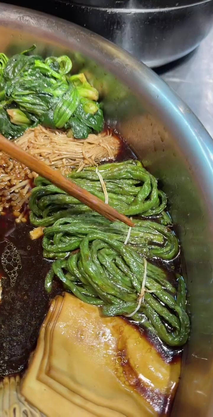 干饭人的豪华菜单，这谁能不迷糊啊！