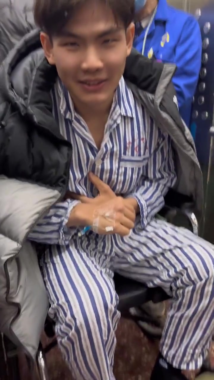 曹氏鸭脖,清醒一下