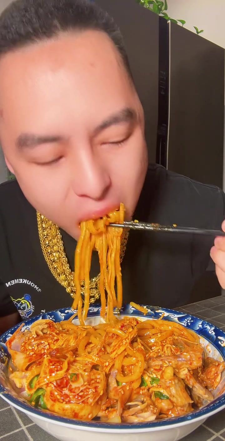 沈阳鸡架拌插条