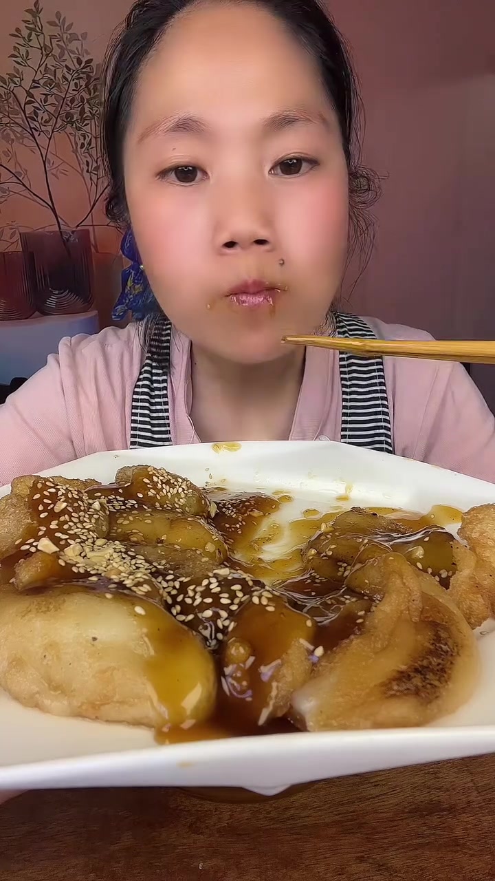花生芝麻糯米饭变糍粑