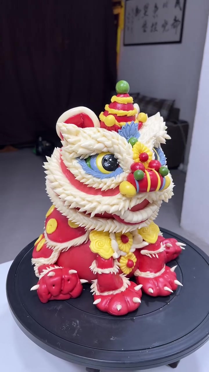 今天教你做大醒狮花馍，果蔬汁和面，可以吃可以看