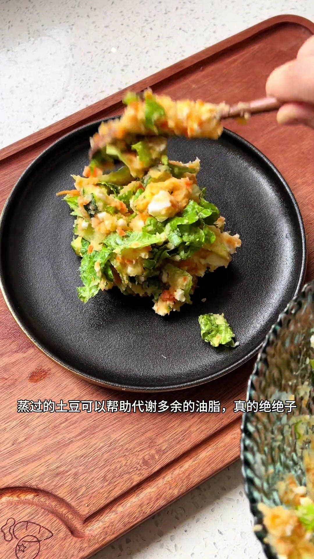 最适合中国宝宝的减脂餐，土豆鸡蛋生菜沙拉，夏日必备