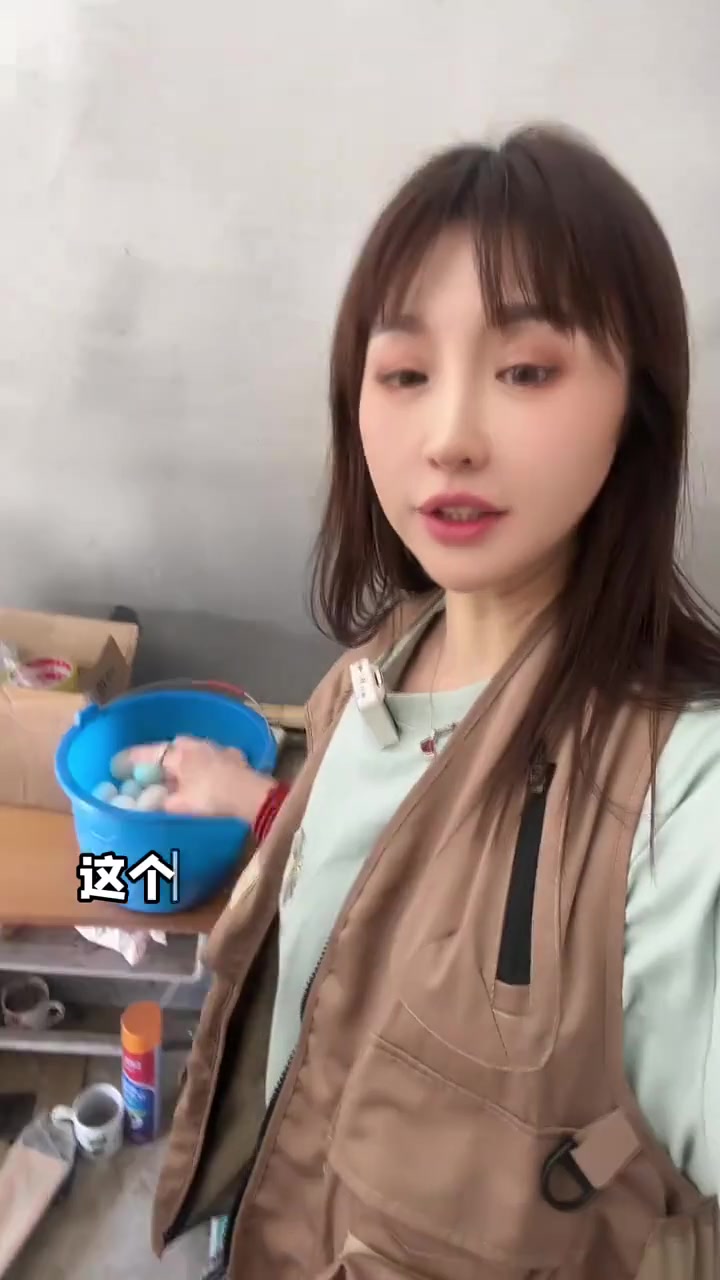 给你们找到一家有溜达鸡笨鸡蛋的地方，就在阜新县，挺好玩的