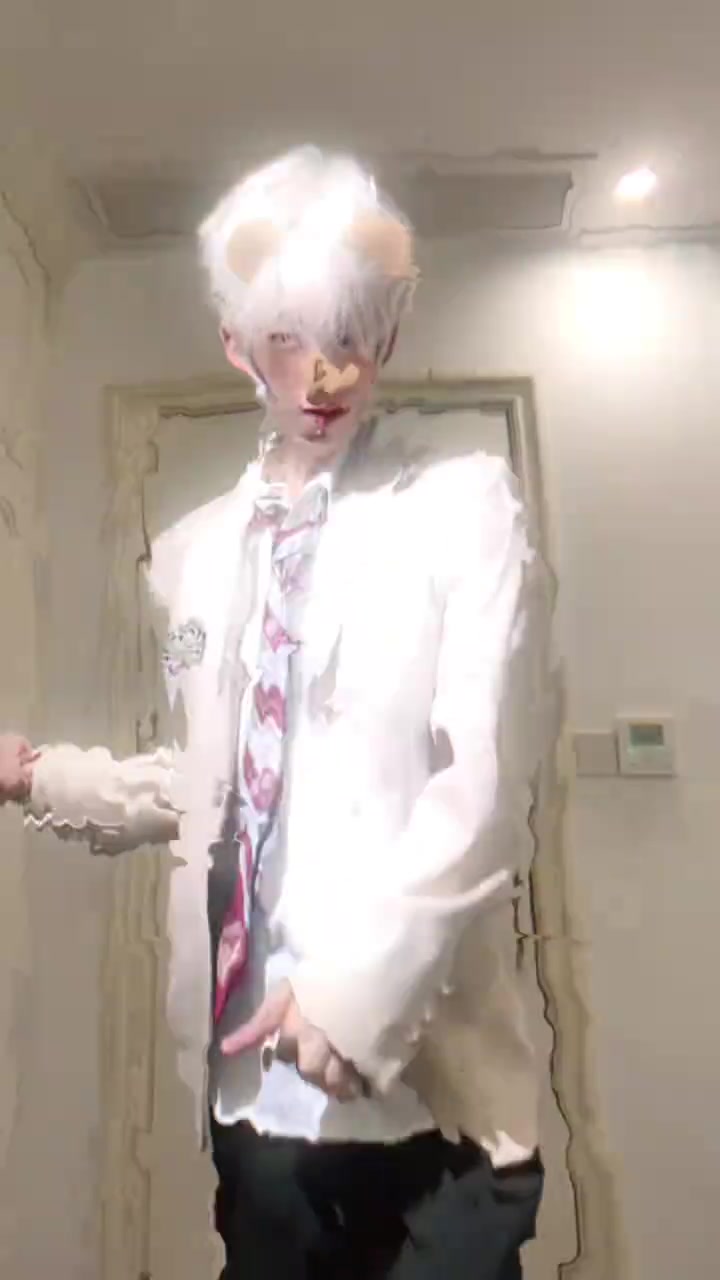 喔喔喔喔喔喔喔~