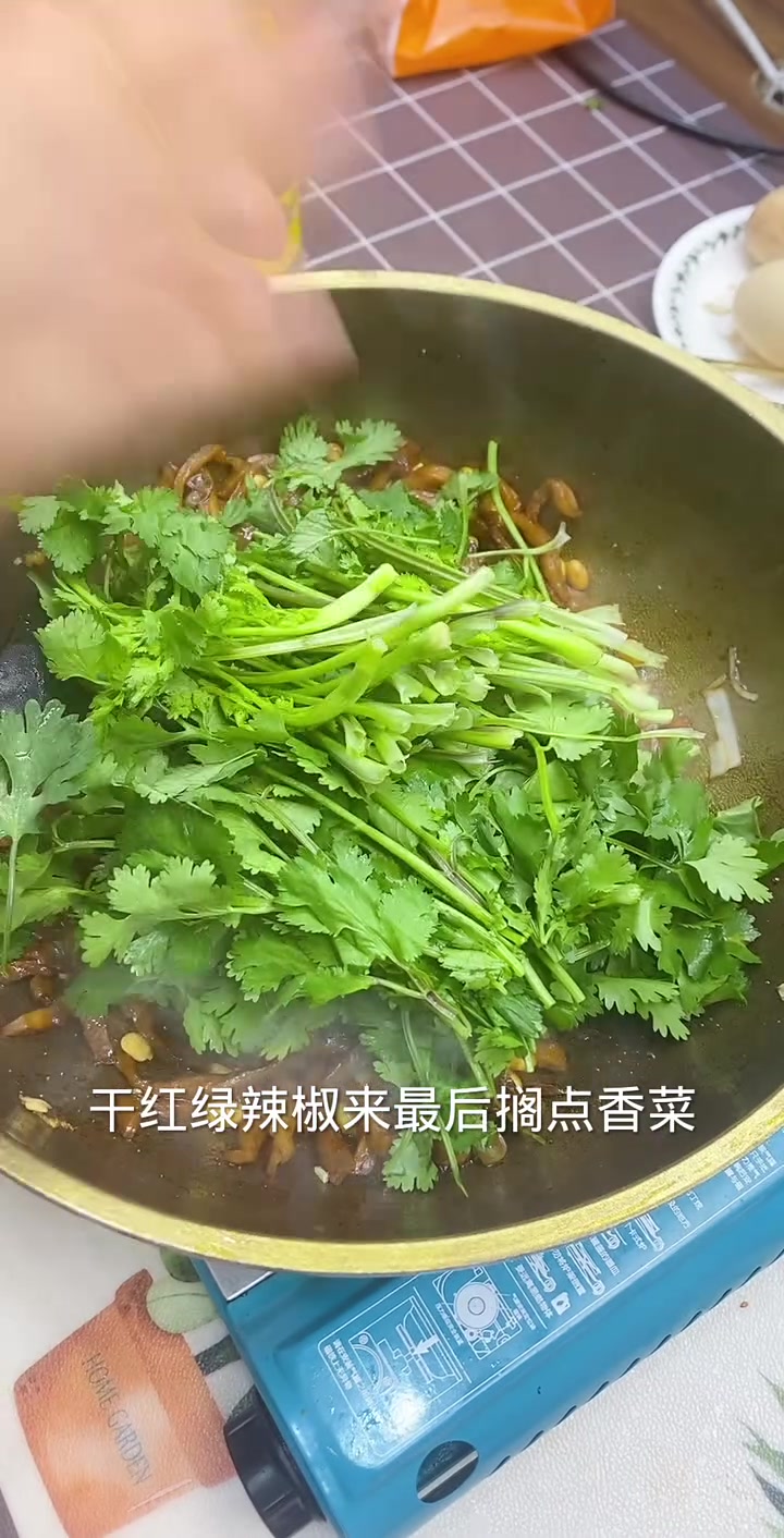 干芥菜条做法简单，超下饭