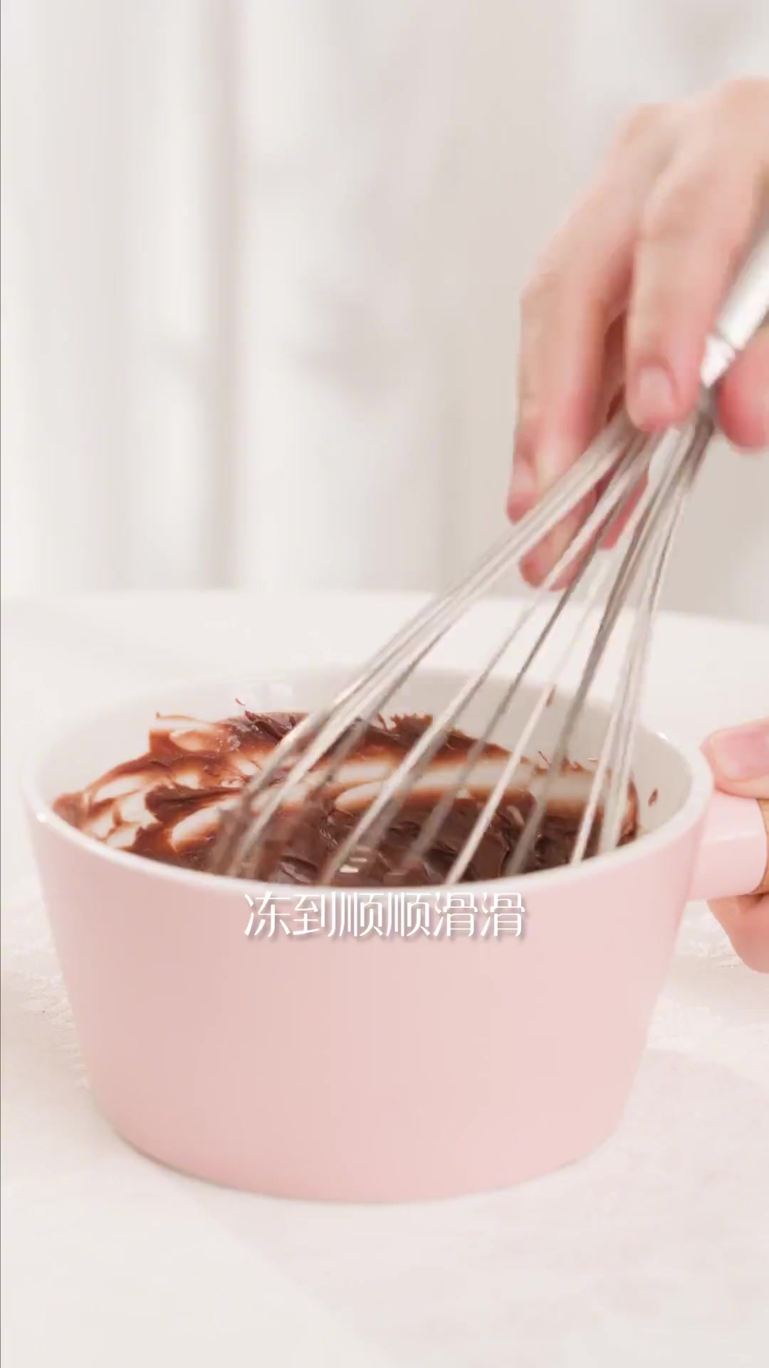 动漫还原术！1:1复刻动画里的巧克力熔岩蛋糕