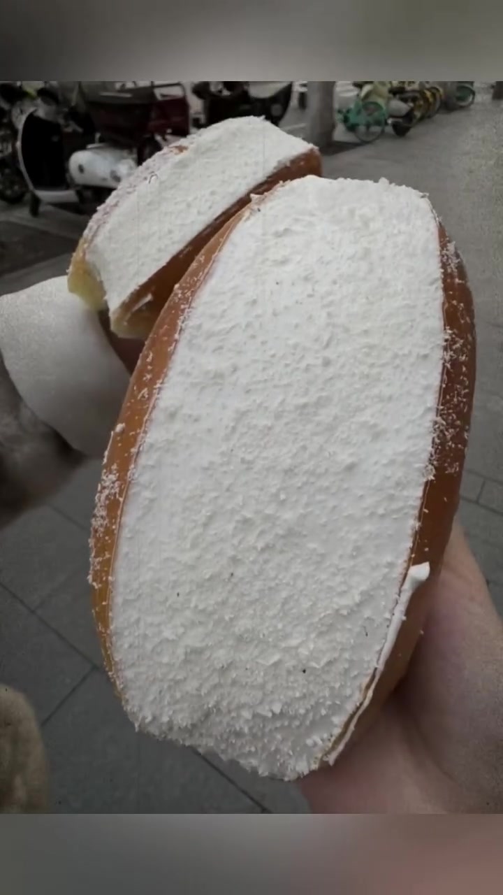 30年前风靡一时的面包，你最爱吃哪一个？怀旧 7080后的回忆 我们的7080年代 满满的