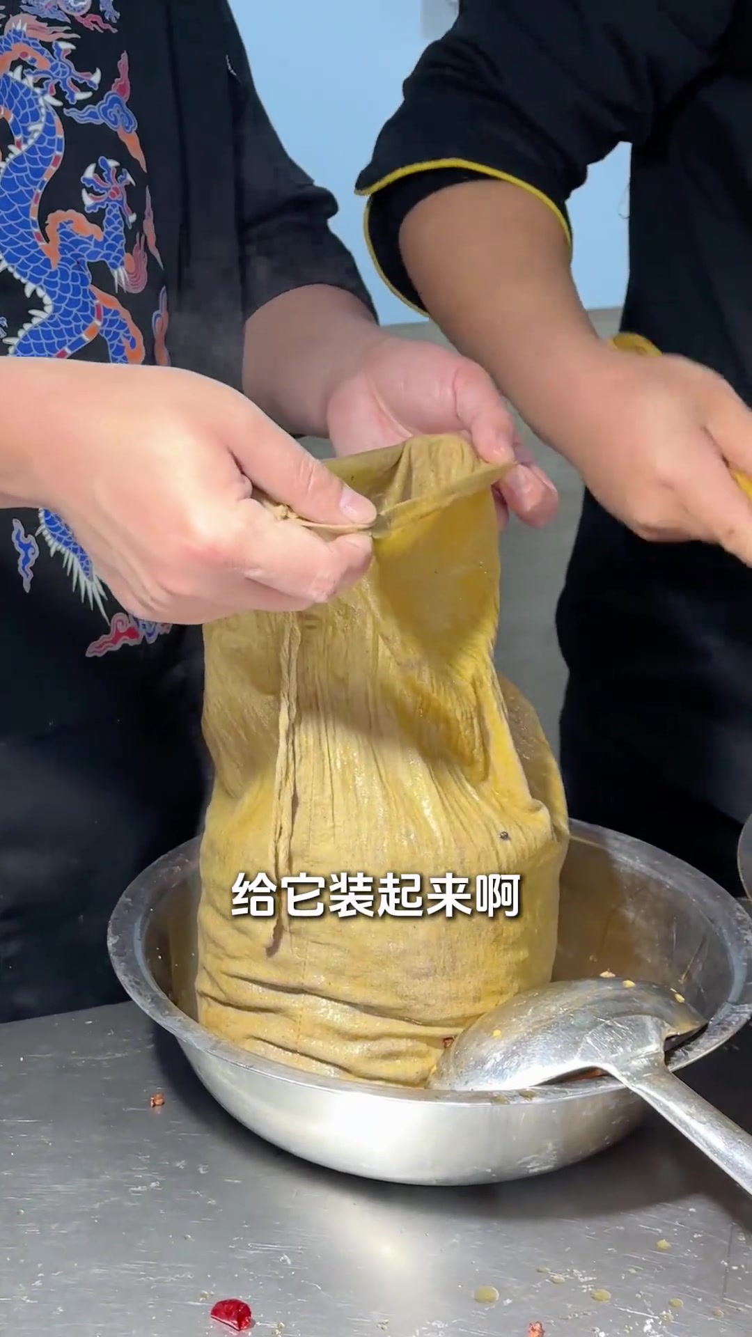 低成本卤煮小龙虾，葱香油、起卤水教学