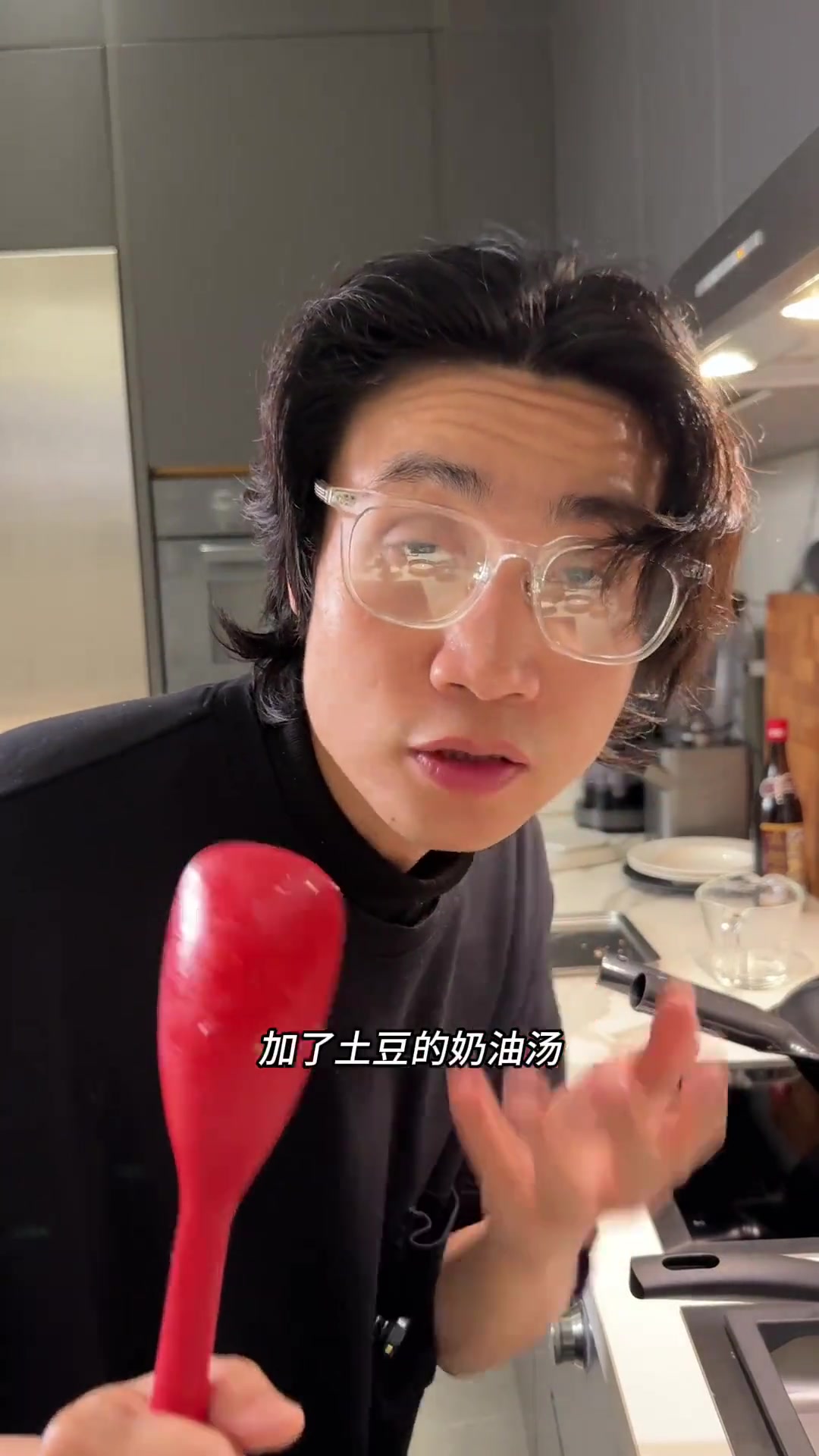 奶香浓郁酥皮搭，孩子超爱酥皮奶油蘑菇汤