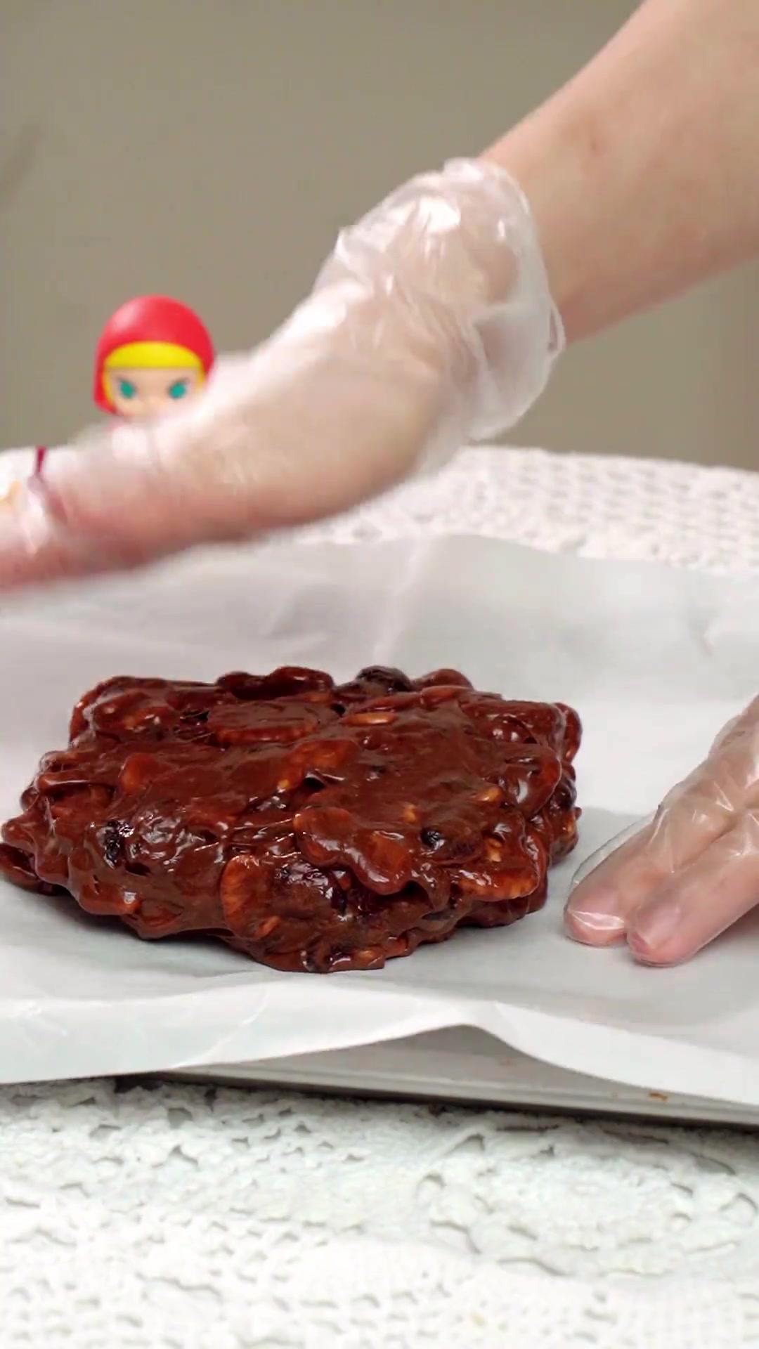 和KISSES雪花酥来一场美食的约会吧！