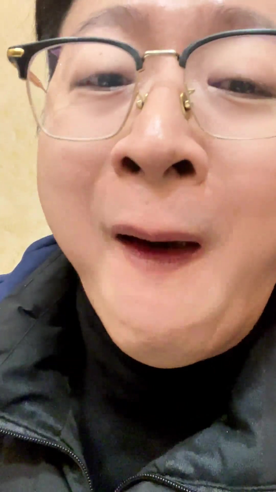 问：10万只鹅几个头几只眼睛几条腿？你能吃多久？