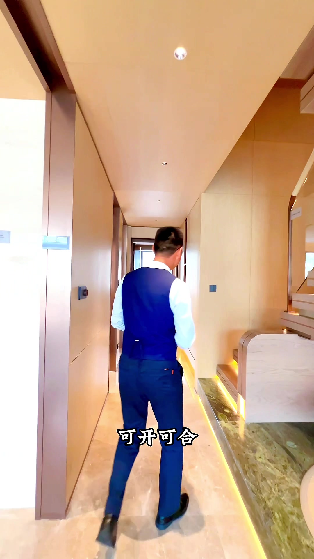 海派风格双水系现房别墅