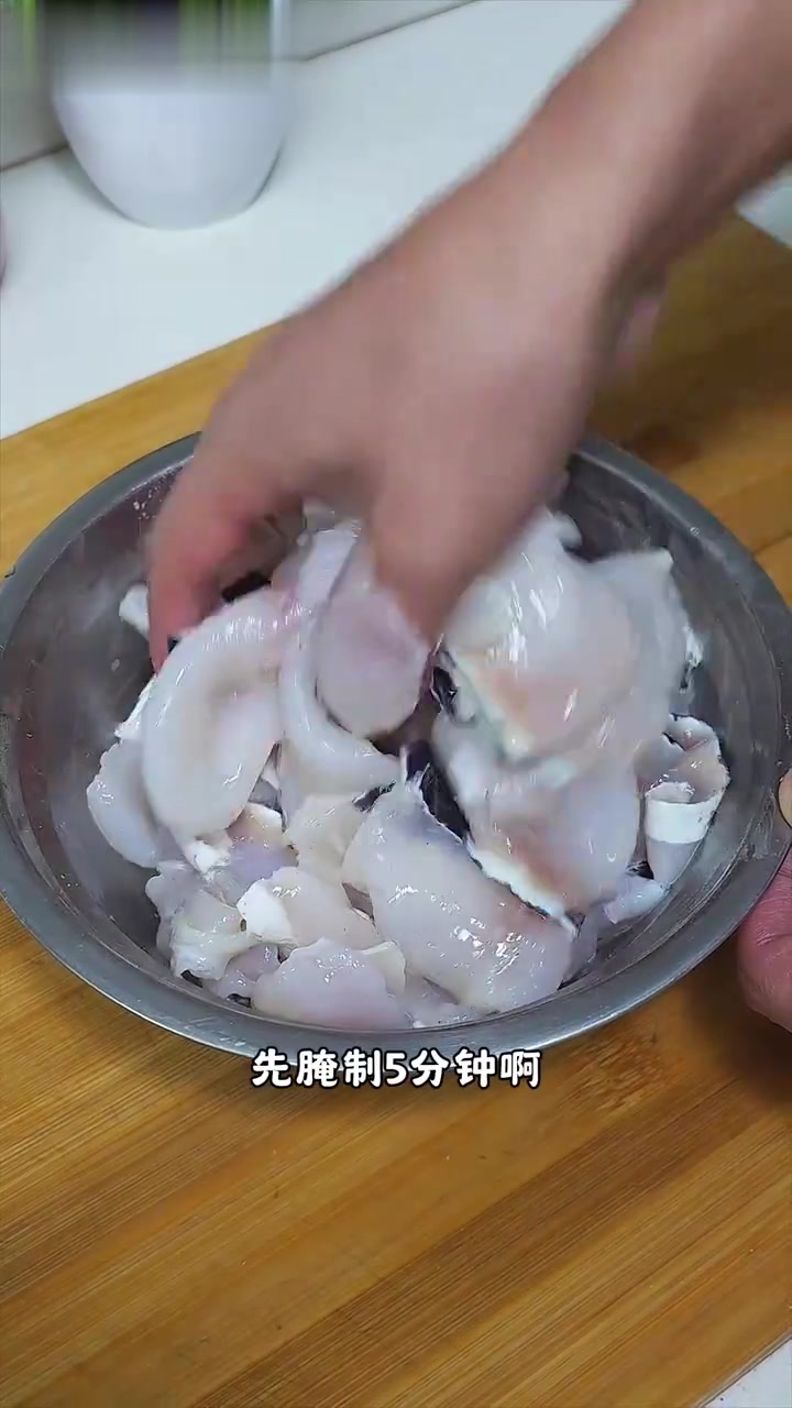爱吃鱼必看！焦香滑嫩的烧焦鱼片教程来啦