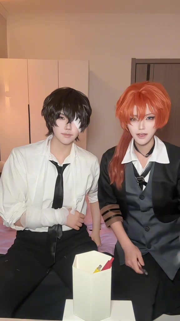 青花鱼的幻想，太宰治与中原中也，文豪野犬同人故事