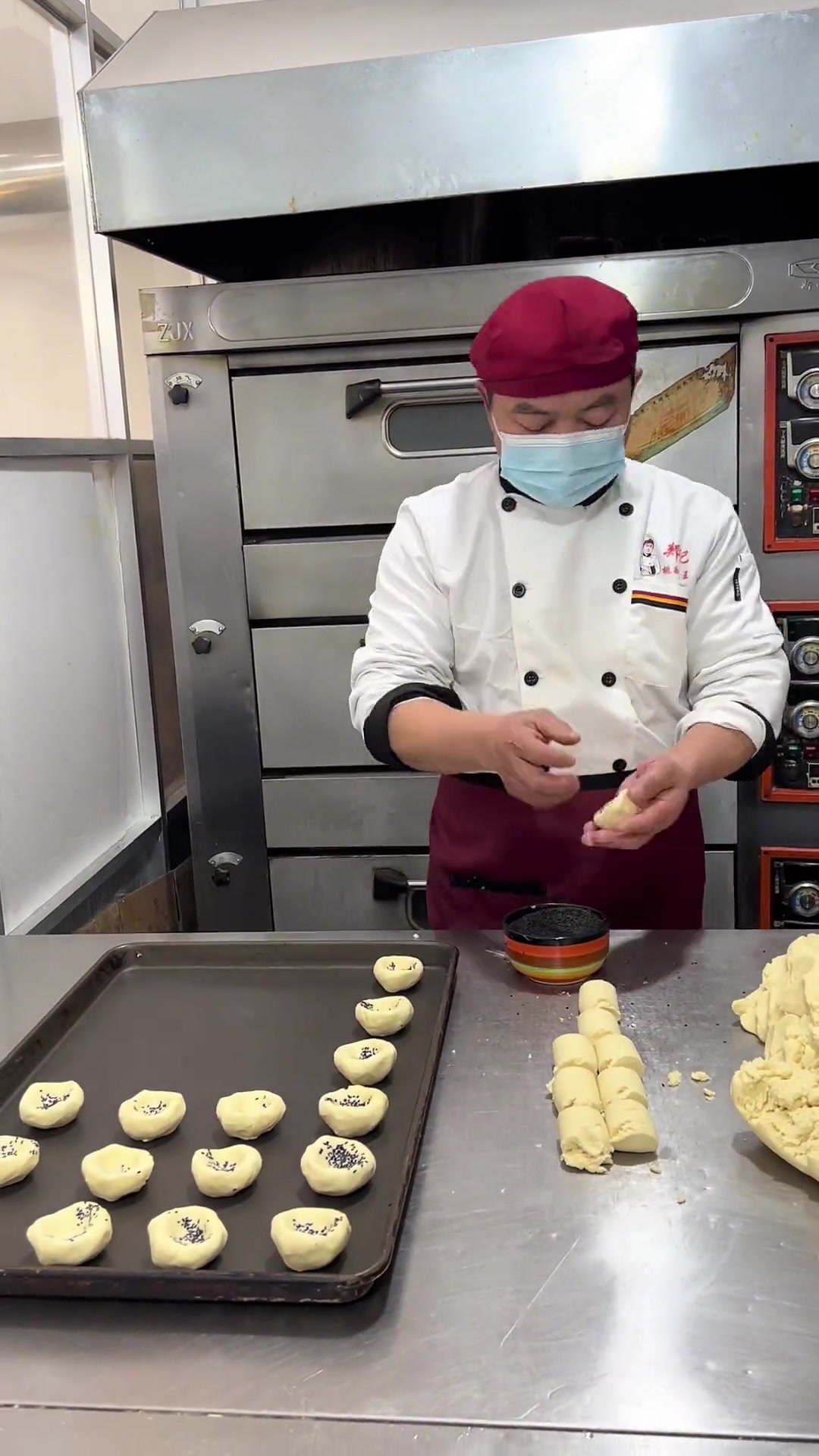 看完视频，做桃酥别再放臭粉啦