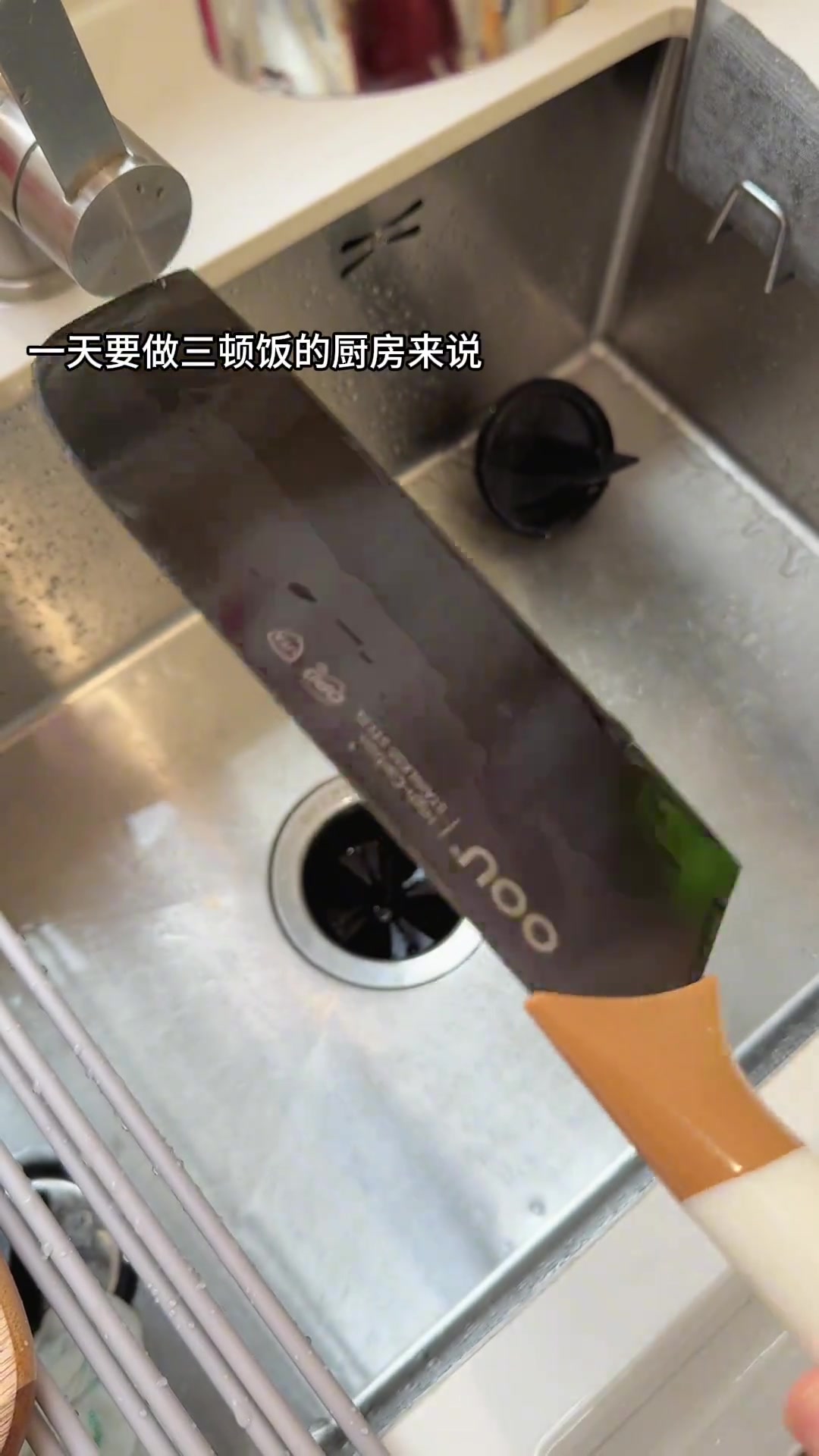 很正宗的三杯鸡做法都给我去做！太好吃了