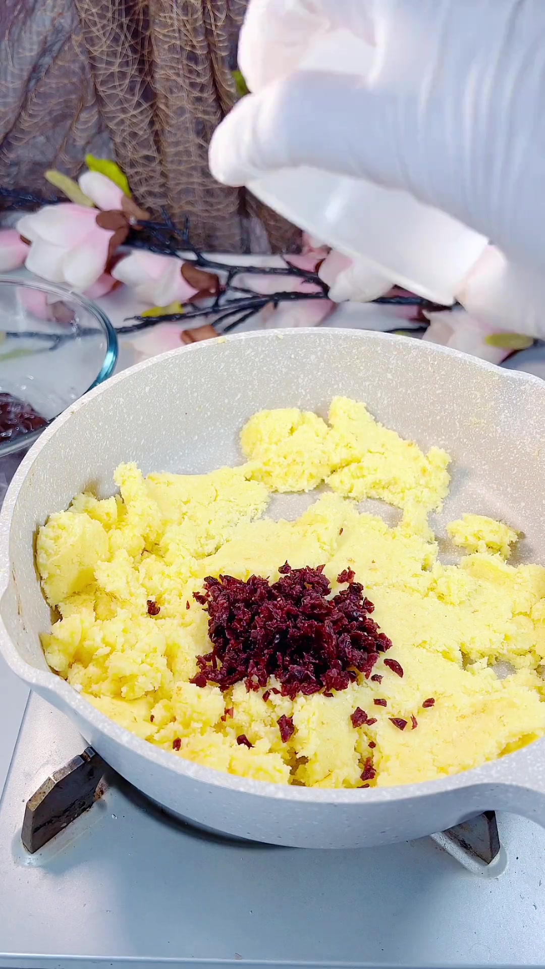 爱吃巧克力的姐妹必做这几款巧克力椰蓉月饼