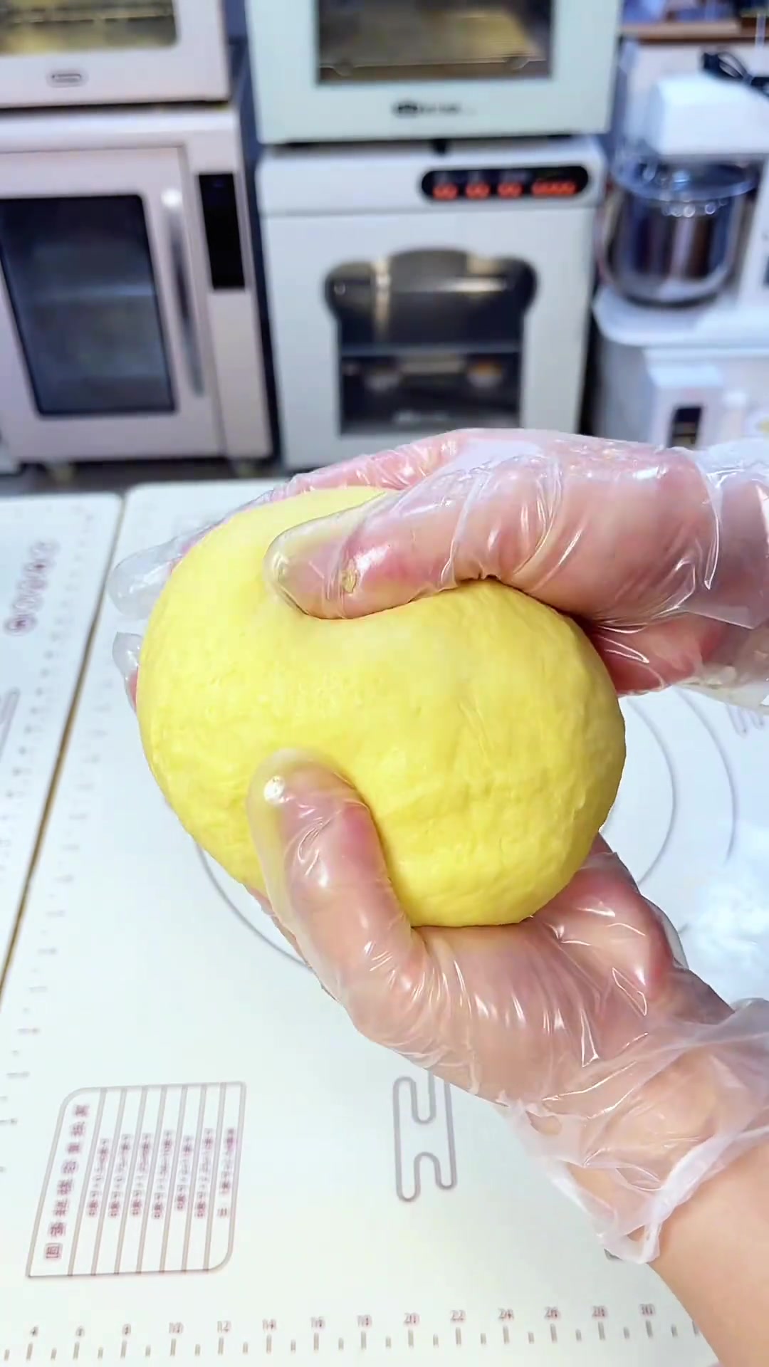 超实用的冷冻披萨备餐法,一周早餐有安排了,宅家就能实现披萨自由y