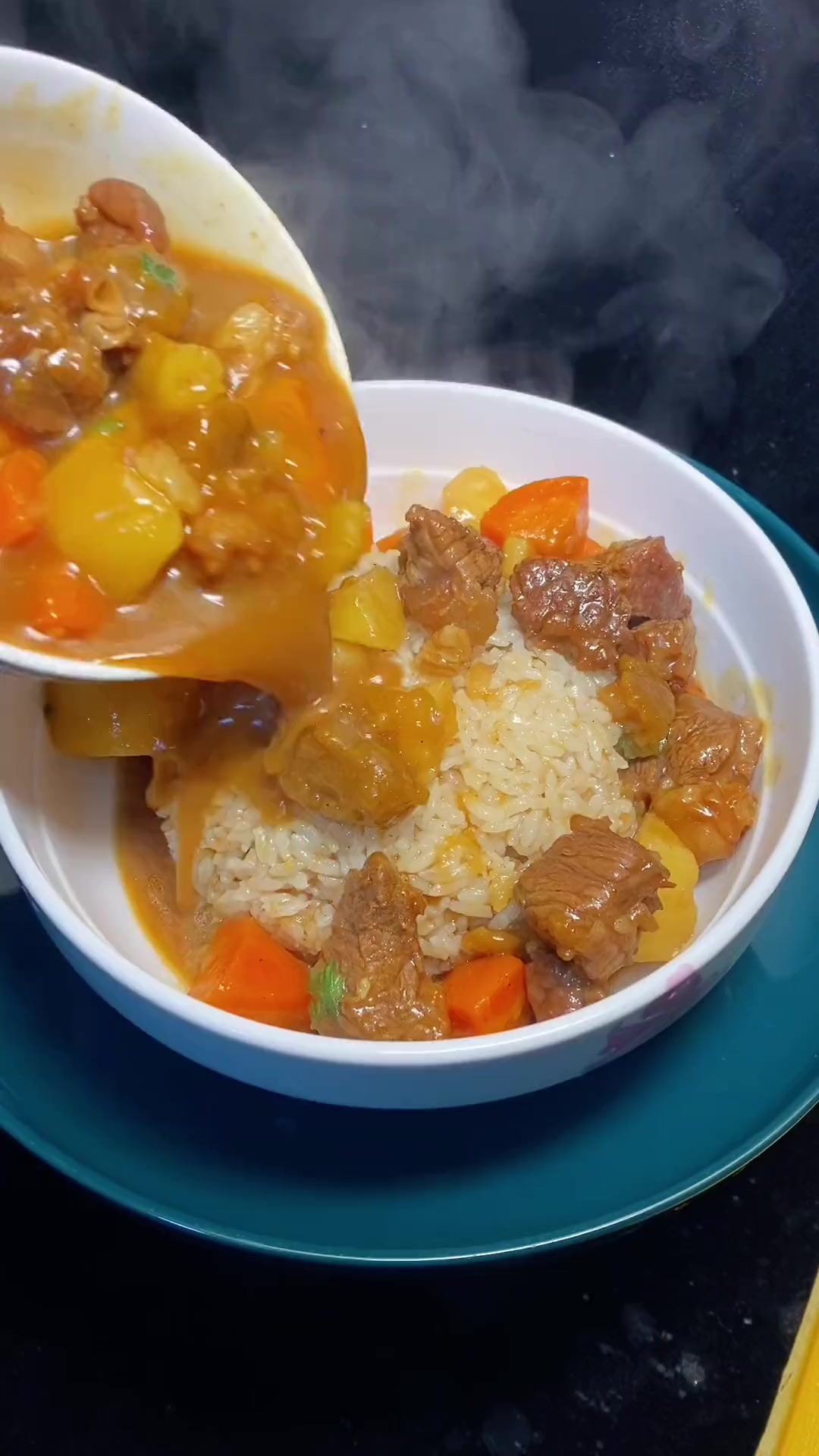 秋季给老公做牛肉饭,这做法绝了!