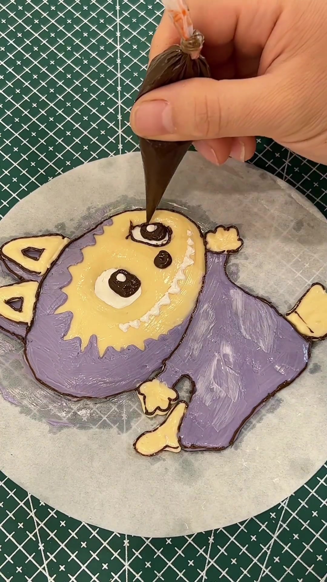 手绘拉布布生日蛋糕，制作与定价技巧分享