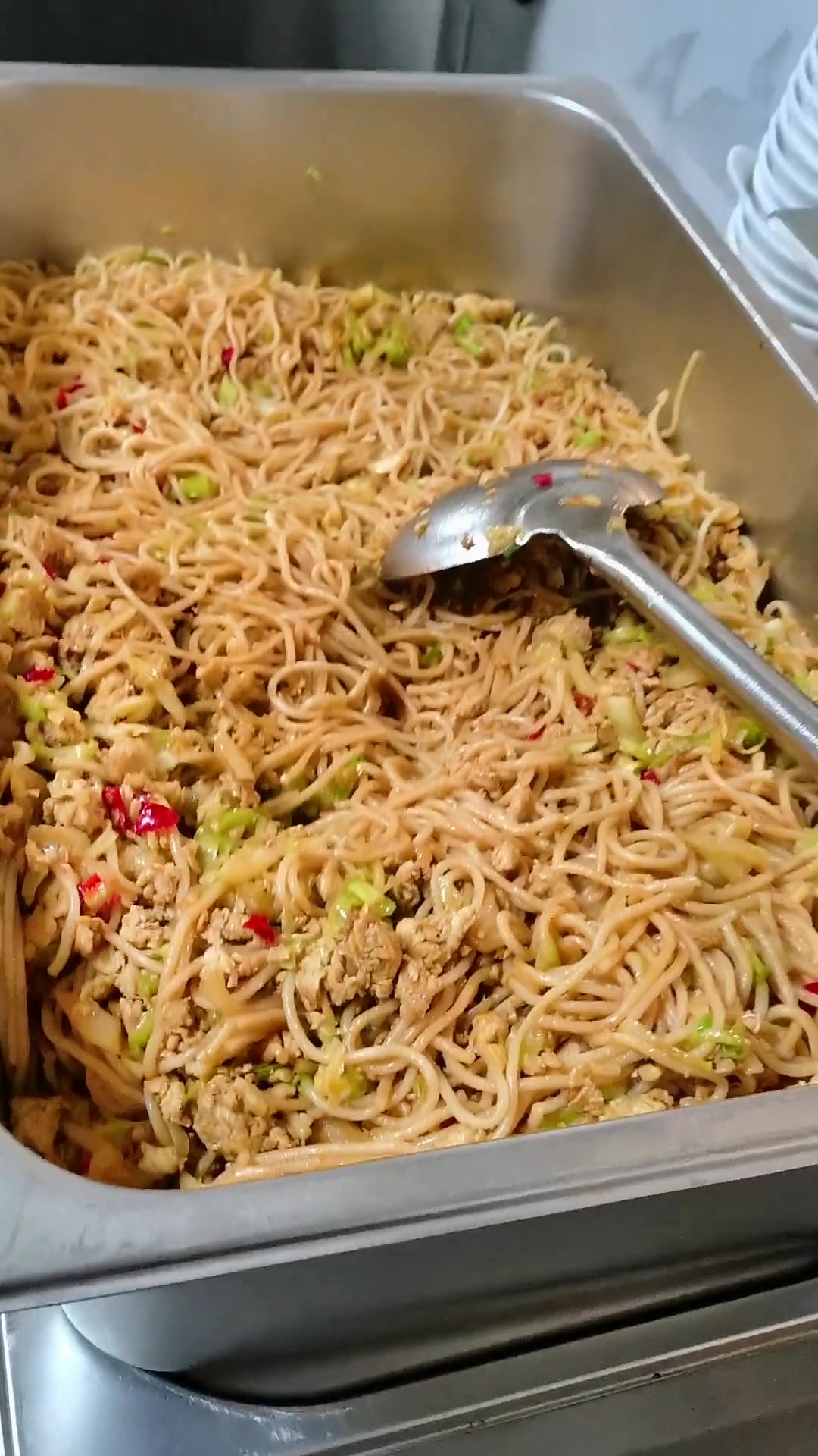 品种丰富的早餐，数数看有几种，娃们真的太幸福了