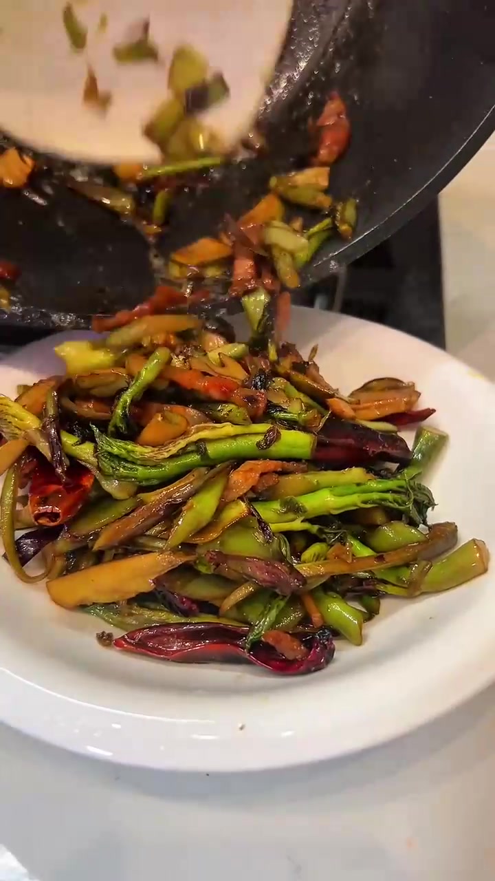 树头菜怎么做好吃？云南的这种野菜你吃过没有？