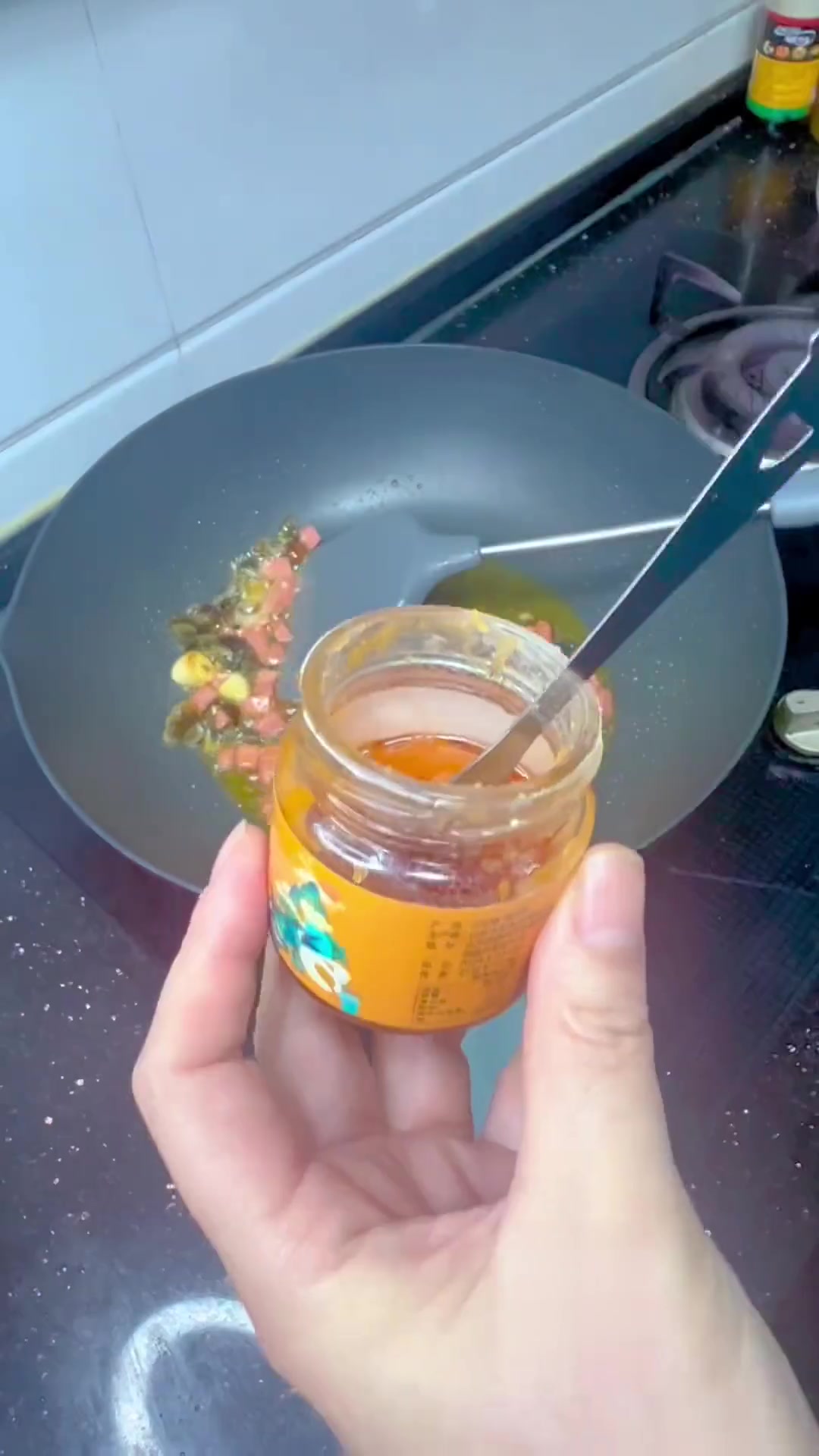 饭店必点蔬菜金花菜做法，鲜嫩可口超下饭