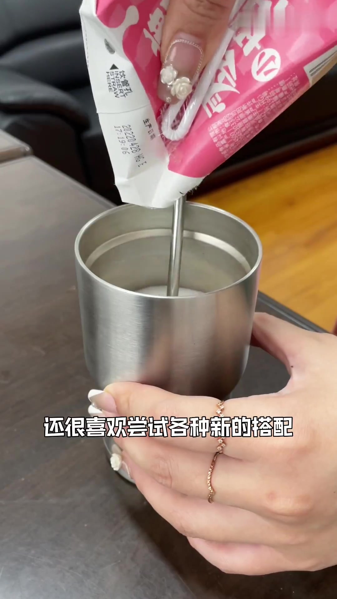 减肥女生一天吃啥｜肉松贝果三明治，面包脑袋的一天！