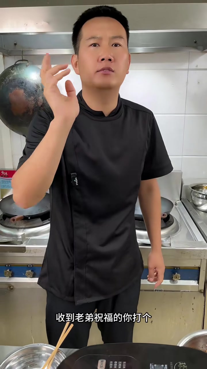 电饭锅水焖鸡蛋