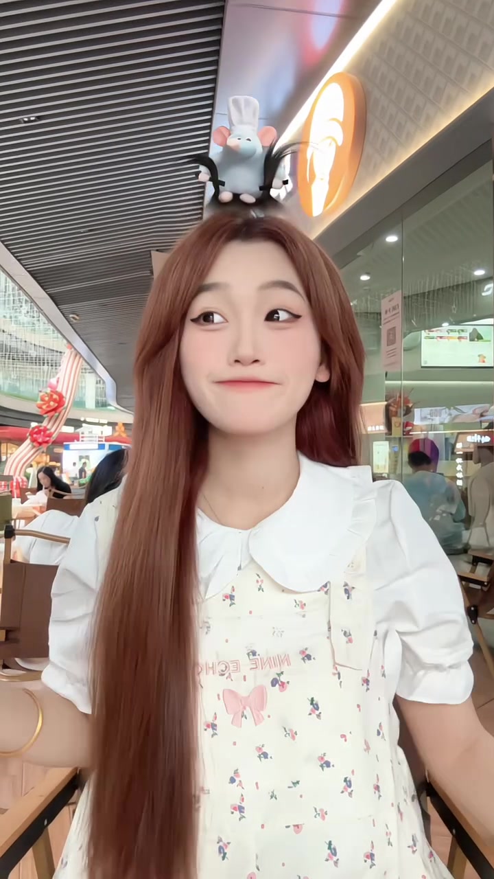 皮皮虾我们走去找一个蓝朋友