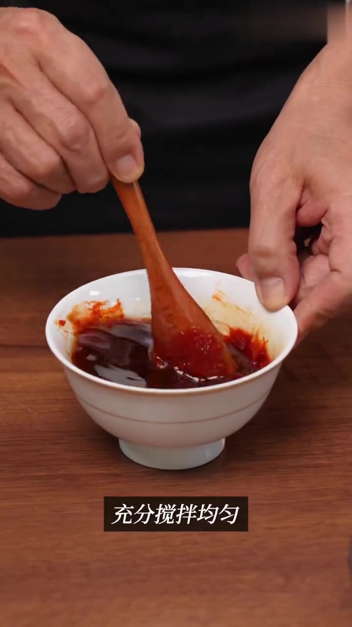连肉都戒了！这碗素午餐肉豆腐煲鲜到“出圈”