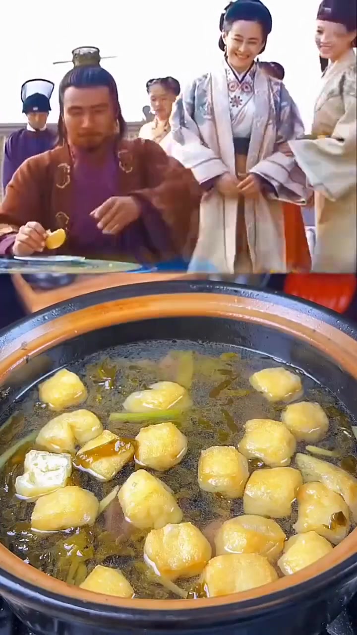 鸭血粉丝汤,家常美味做法分享