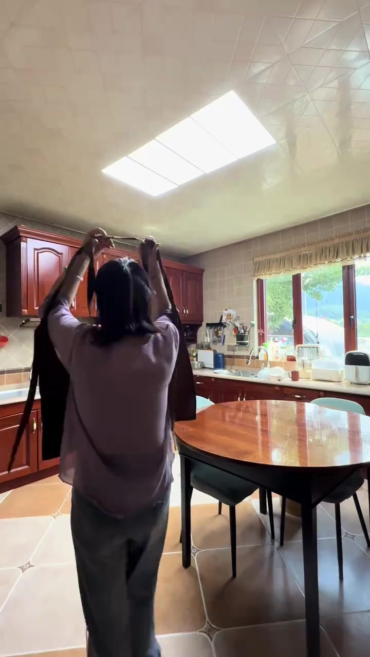 排骨煲仔饭，小白0失败家庭版煲仔饭，简单又好吃，外甥一下子吃了两碗！