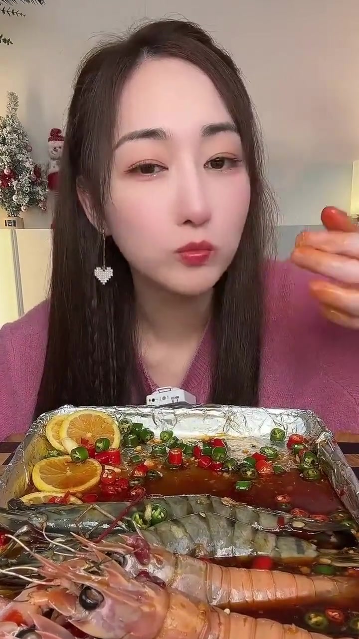 吃生腌虾大集合红蘑虾黑虎虾等超爽