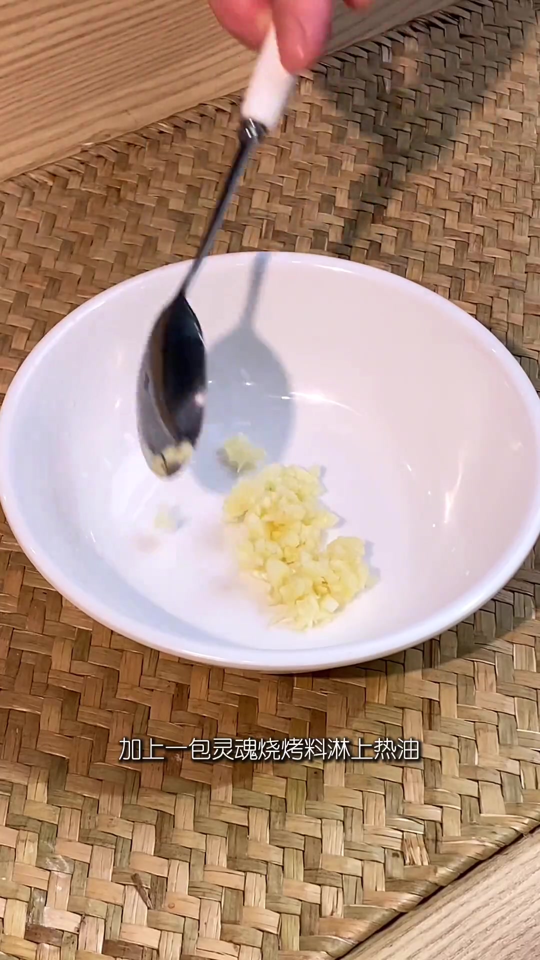 烧烤鸡蛋，吃上一次