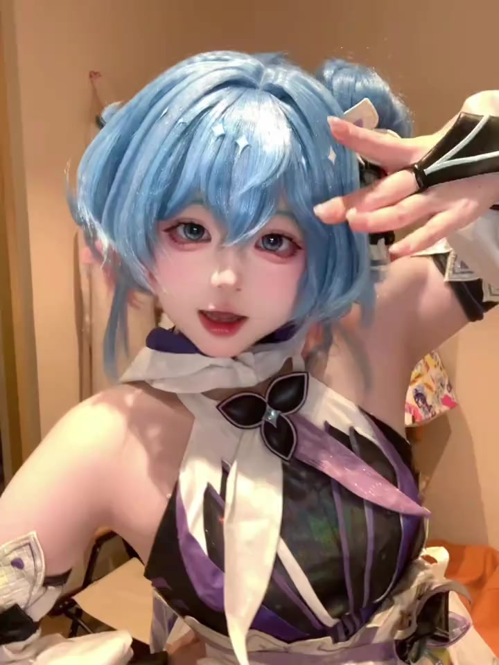 完全萌物！小乔时之魔女cosplay